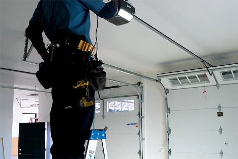 How Garage Door Services Extend the Lifespan of Your Garage Door garage