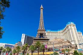 Las Vegas Winter Vacation Guide: Best Attractions, Shows & Travel Tips